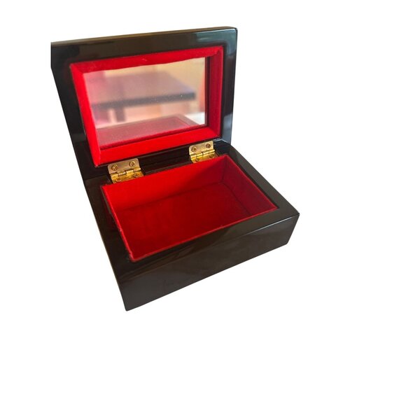 Decorative Wooden Lacquer Jewelry Box With Floral Design & Mirror - Picture 2 of 3